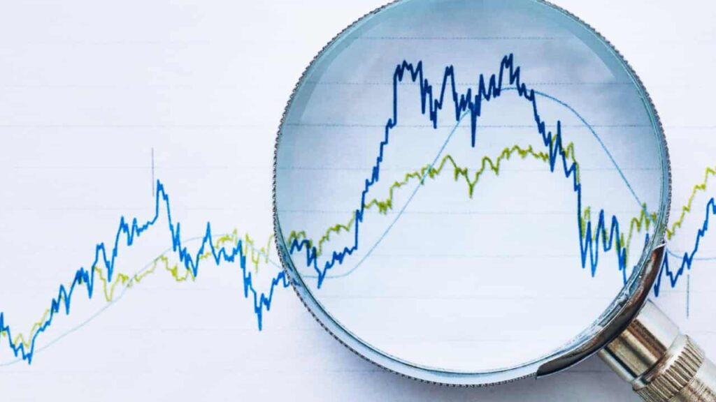 Financial Literacy for Students: How to Manage Money During College?