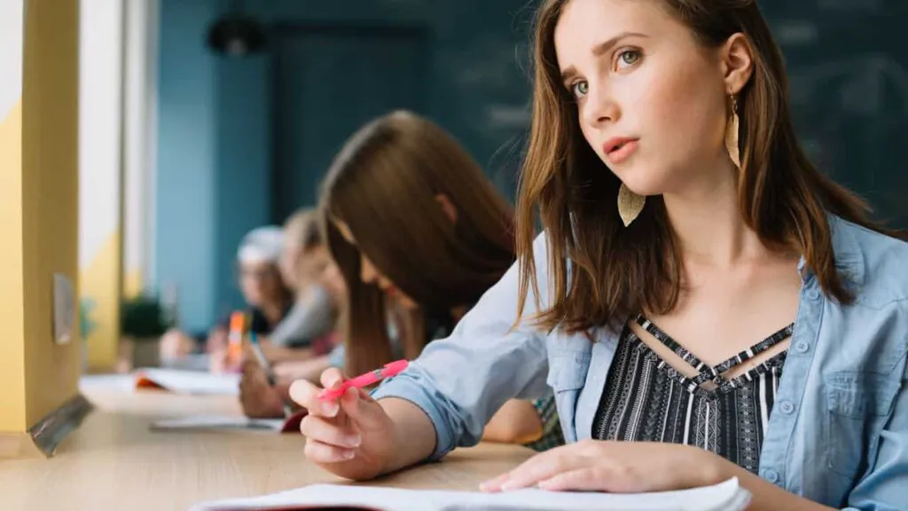 सफलता की कुंजी: Competitive Exams की तैयारी के लिए Comprehensive Study Guide (Special Students Edition)